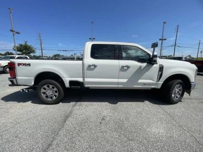 2025 Ford F-250SD - Photo 2