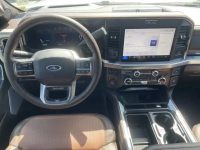 2025 Ford F-250SD - Photo 4