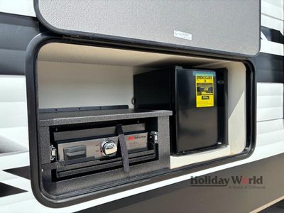 2026 Grand Design Transcend - Photo 24