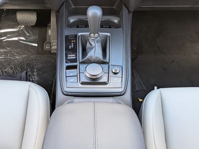 2026 Mazda CX-30 - Photo 19