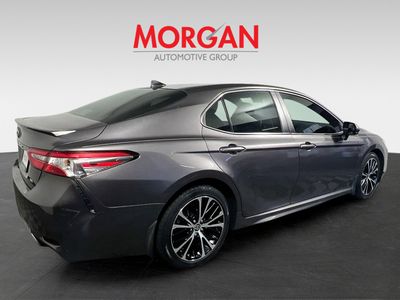 2020 Toyota Camry - Photo 3