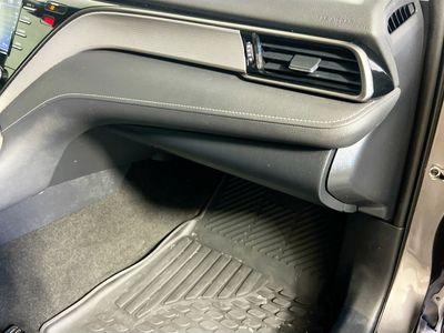2020 Toyota Camry - Photo 30