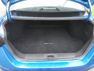 2024 Nissan Sentra — photo 11 view