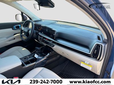 2026 Kia Sorento — photo 13 view