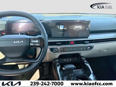 2026 Kia Sorento — photo 18 view