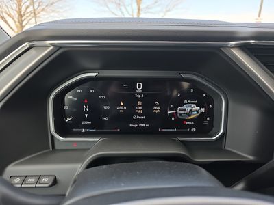 2026 GMC Sierra 3500HD - Photo 10