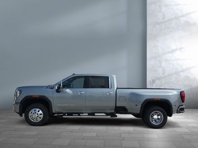 2026 GMC Sierra 3500HD - Photo 3