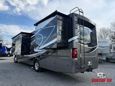 2023 Thor Motor Coach Pasadena - Photo 4