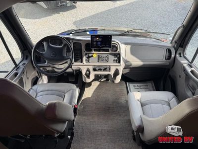 2023 Thor Motor Coach Pasadena - Photo 10