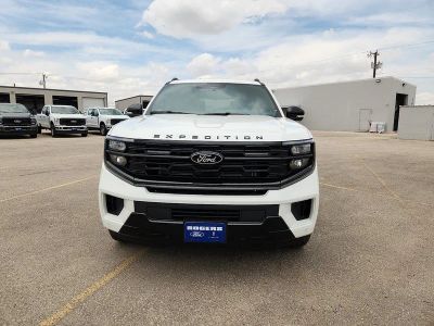 2026 Ford Expedition — side profile view