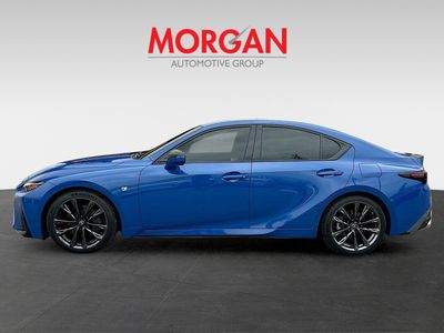 2021 Lexus IS - Photo 4