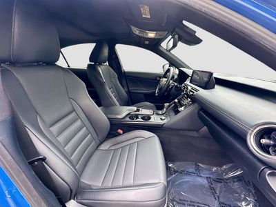 2021 Lexus IS - Photo 26