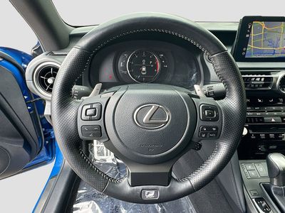 2021 Lexus IS - Photo 10