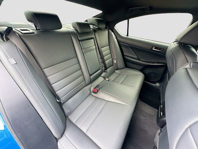 2021 Lexus IS - Photo 25