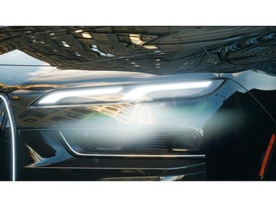 2026 BMW 7 Series — engine compartment view