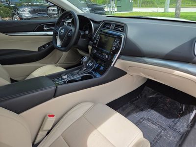 2019 Nissan Maxima - Photo 9
