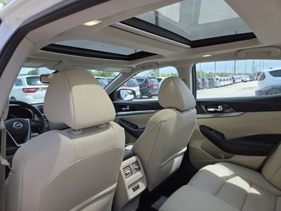 2019 Nissan Maxima - Photo 18
