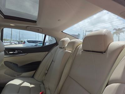 2019 Nissan Maxima - Photo 16