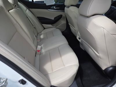 2019 Nissan Maxima - Photo 13
