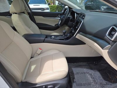 2019 Nissan Maxima - Photo 10