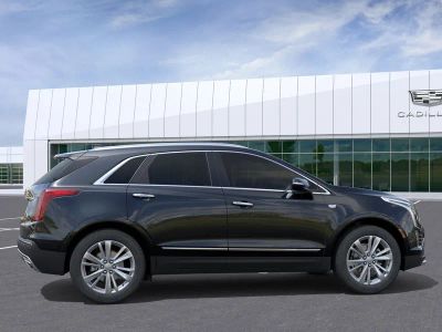 2026 Cadillac XT5 — detail view