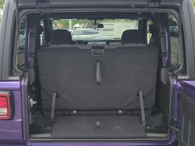 2026 Jeep Wrangler - Photo 13