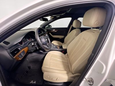 2017 Audi A4 — photo 12 view