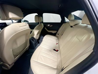 2017 Audi A4 — photo 25 view