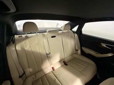 2017 Audi A4 — photo 29 view