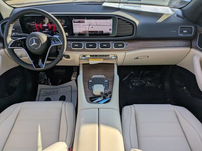 2026 Mercedes-Benz GLE - Photo 2