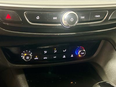 2018 Buick Regal - Photo 23