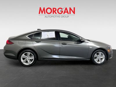 2018 Buick Regal - Photo 2