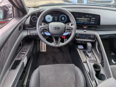 2026 Hyundai ELANTRA N - Photo 16