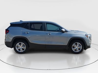 2024 GMC Terrain - Photo 8
