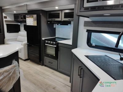 2026 Forest River Rockwood Ultra Lite — photo 20 view