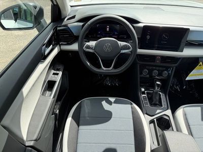 2026 Volkswagen Taos - Photo 10