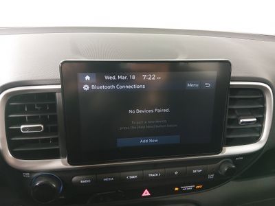 2025 Hyundai Venue — photo 18 view