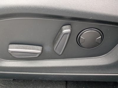 2021 Ford Explorer - Photo 17