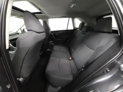 2019 Toyota RAV4 - Photo 5