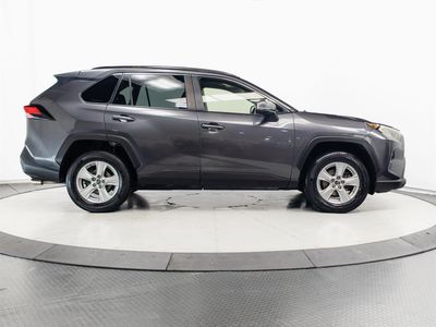2019 Toyota RAV4 - Photo 13