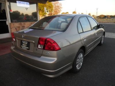 2005 Honda Civic - Photo 3