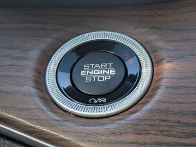 2022 Jeep Grand Cherokee - Photo 26