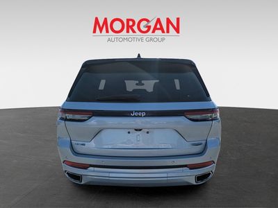 2022 Jeep Grand Cherokee - Photo 4