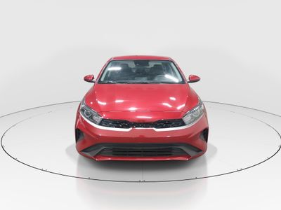 2024 Kia Forte - Photo 2
