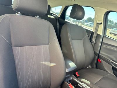 2018 Ford Focus — photo 17 view