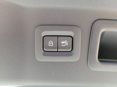 2026 Mazda CX-90 PHEV — photo 11 view