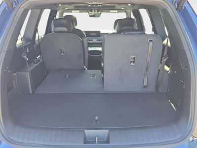 2027 Kia Telluride Hybrid - Photo 10