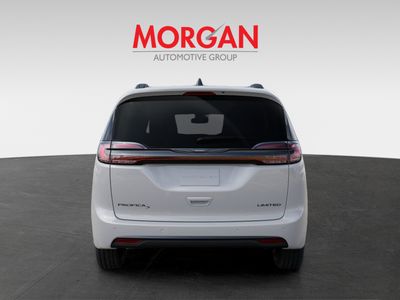 2026 Chrysler Pacifica - Photo 7