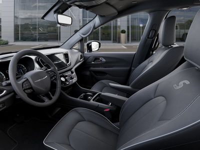 2026 Chrysler Pacifica - Photo 22
