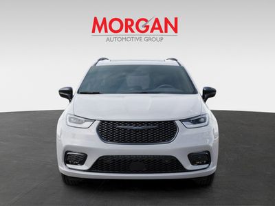 2026 Chrysler Pacifica - Photo 6